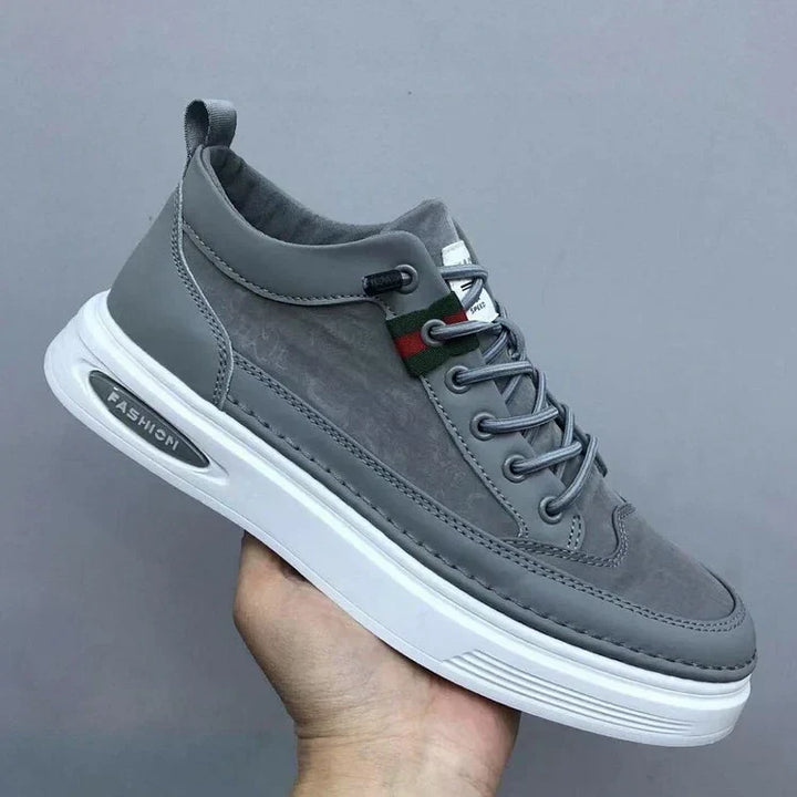Gustav | Herre Klassiske Sorte Sneakers