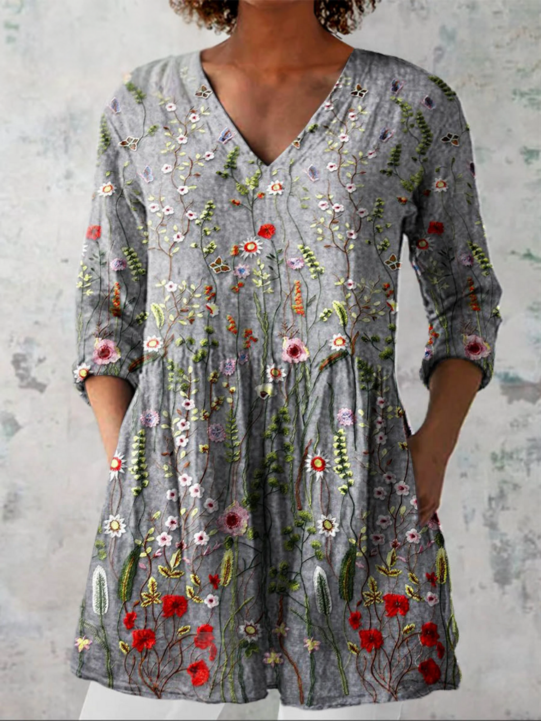 Nanna™ | Lang Bluse med V-udskæring
