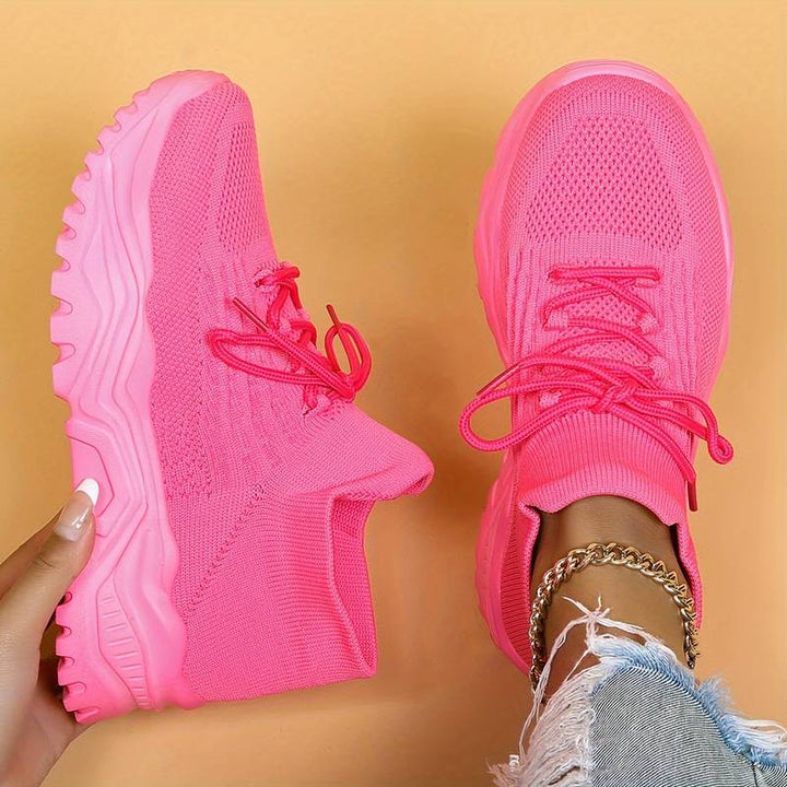 Lise | Stilfulde Letvægts Hvide Sneakers