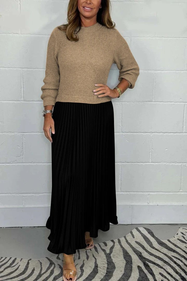 Camilla | Maxikjole med Sweater & Plisseret Nederdel