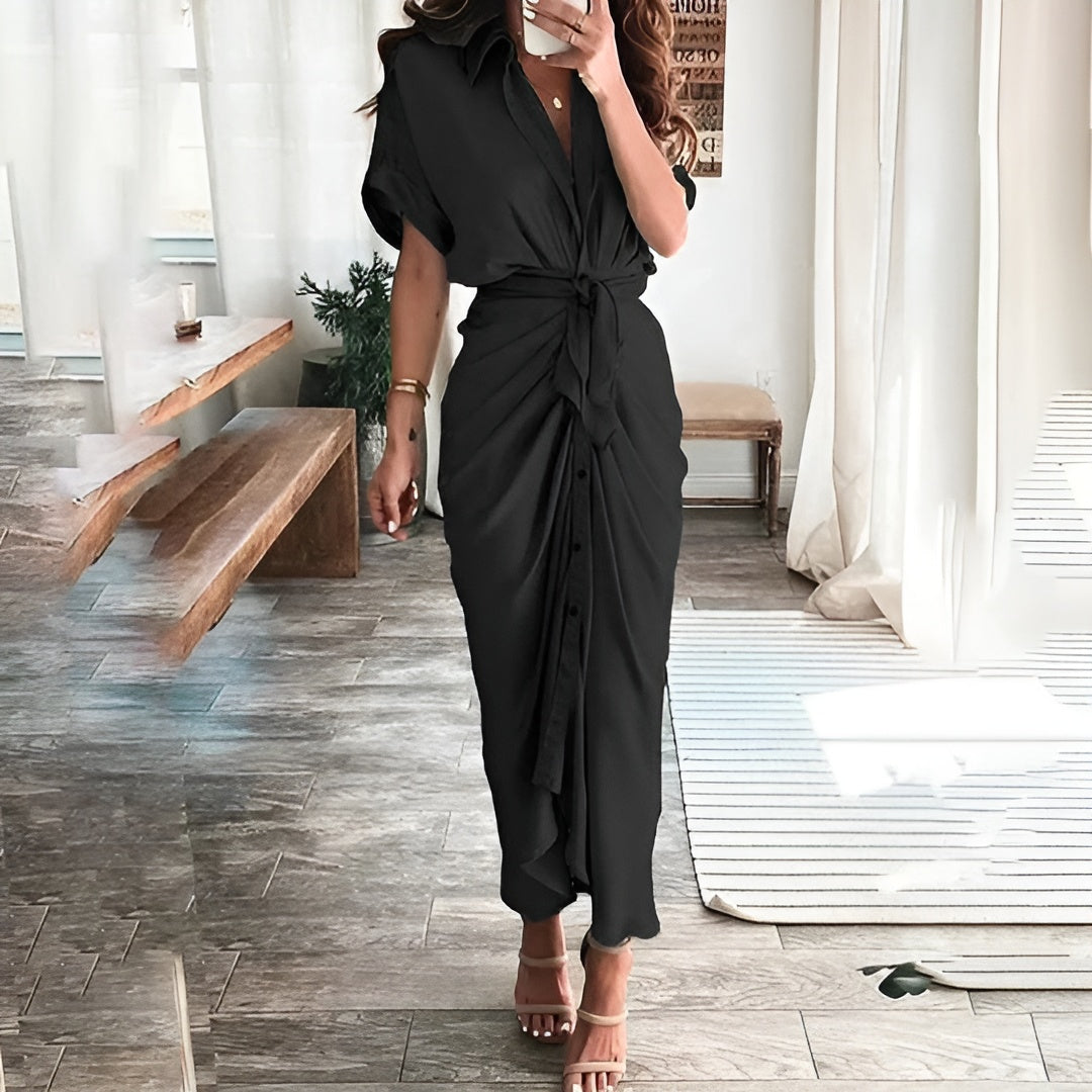 Amanda | Stilfuld Knaplukket Draperet Maxi Kjole
