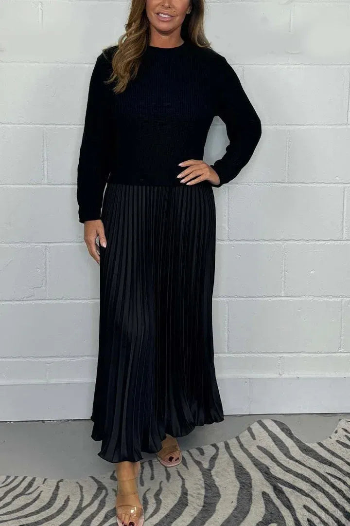 Camilla | Maxikjole med Sweater & Plisseret Nederdel